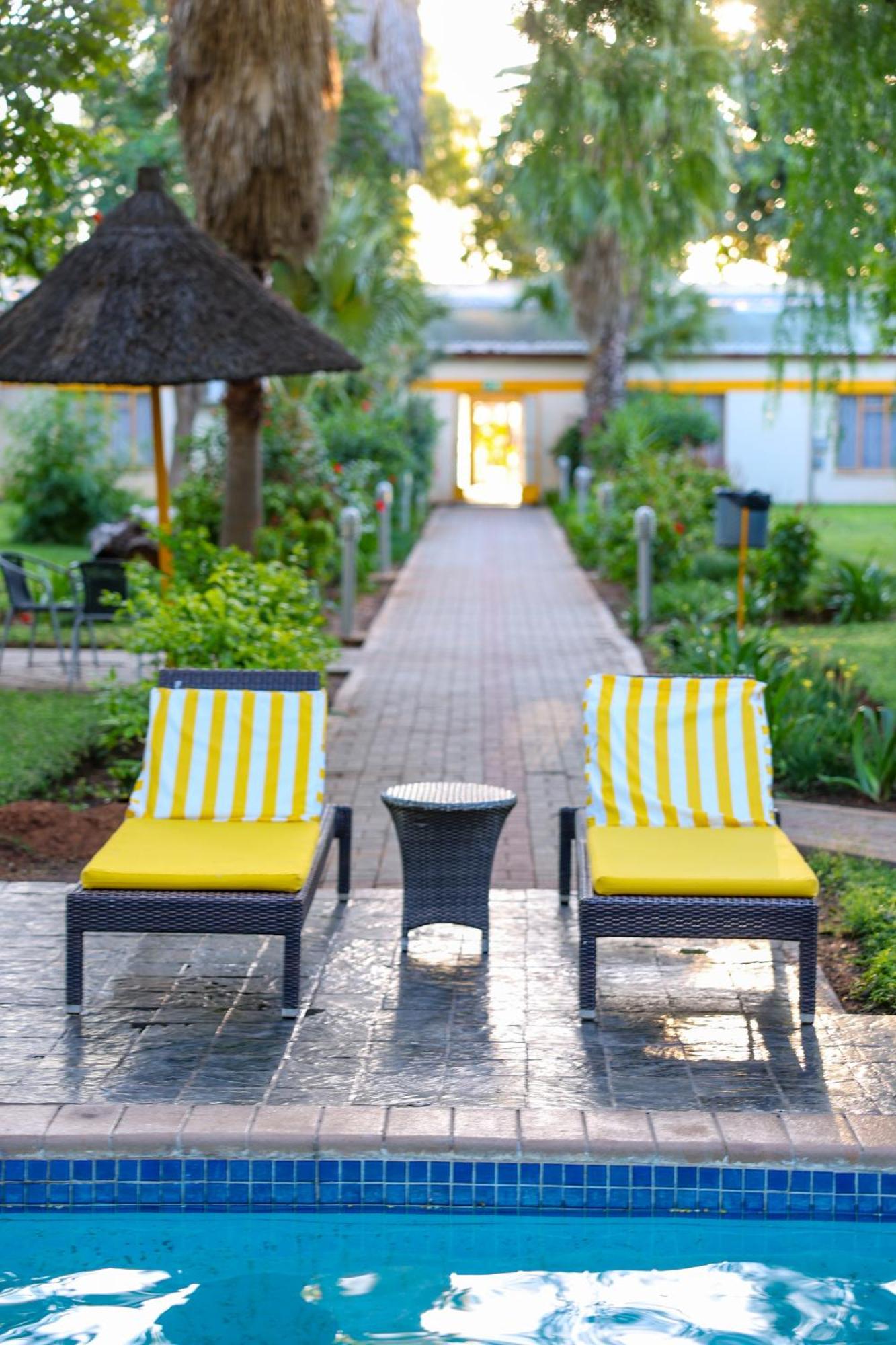 Cresta Botsalo Hotel Palapye 外观 照片