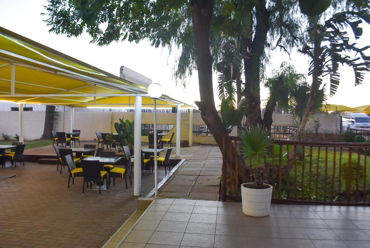 Cresta Botsalo Hotel Palapye 外观 照片